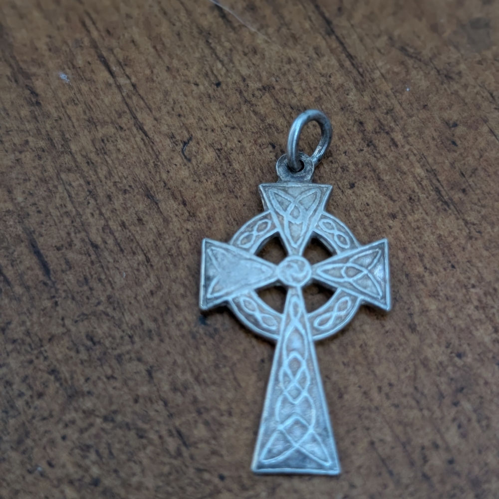 Intricate Silver Cross Pendant